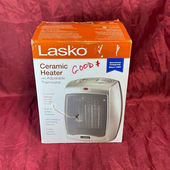 Lasko 9" 1500W Ceramic Space Heater w/Adjustable Thermostat Silver 754200 - Picture 9 of 9